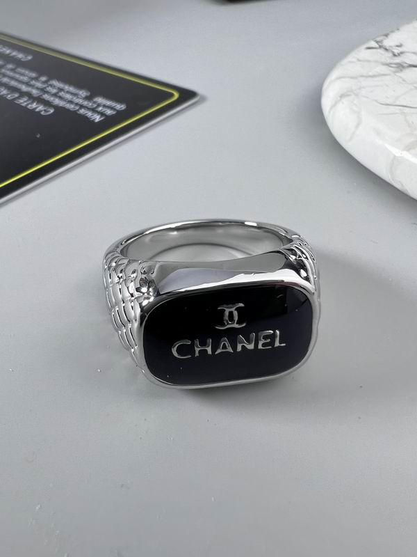 Chanel ring 1lyx13